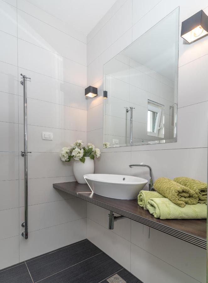 Casa Vita Apartments Slatine Ngoại thất bức ảnh