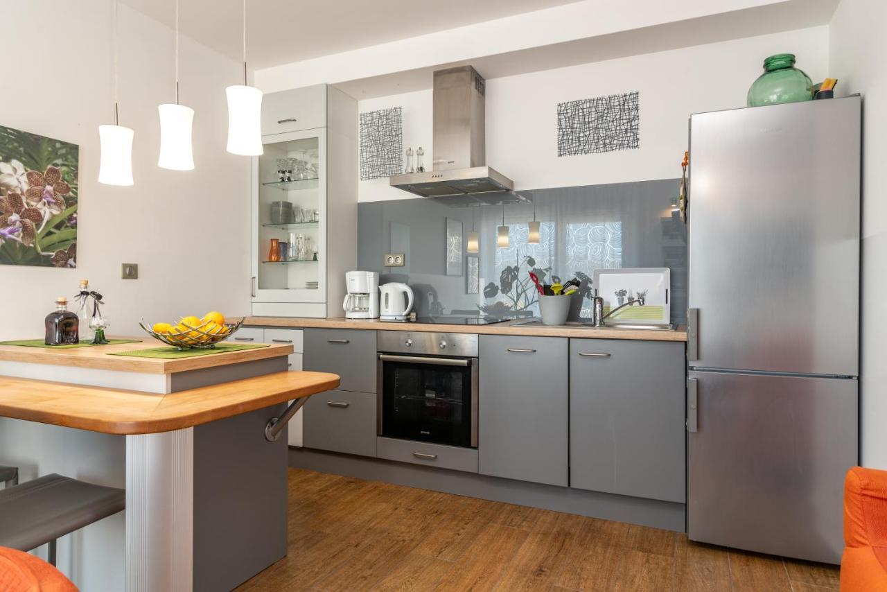 Casa Vita Apartments Slatine Ngoại thất bức ảnh